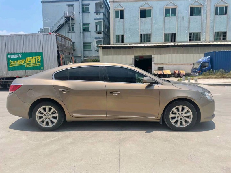 东莞13年别克君越7