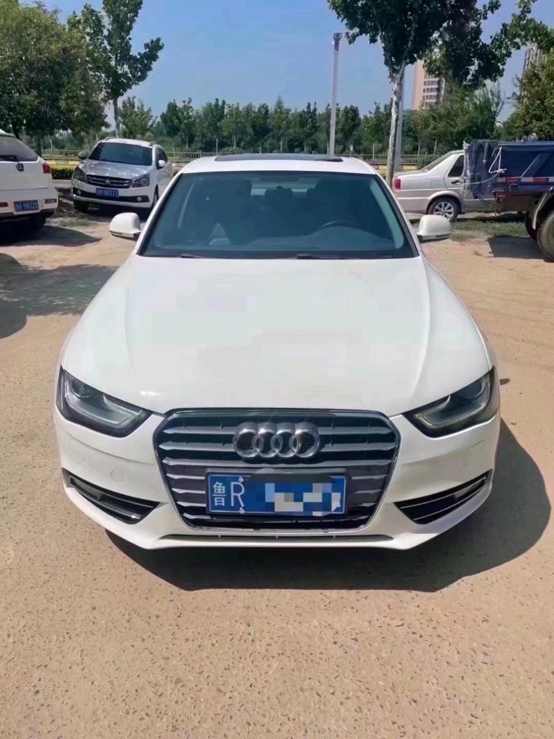 北京12年奥迪A4L1