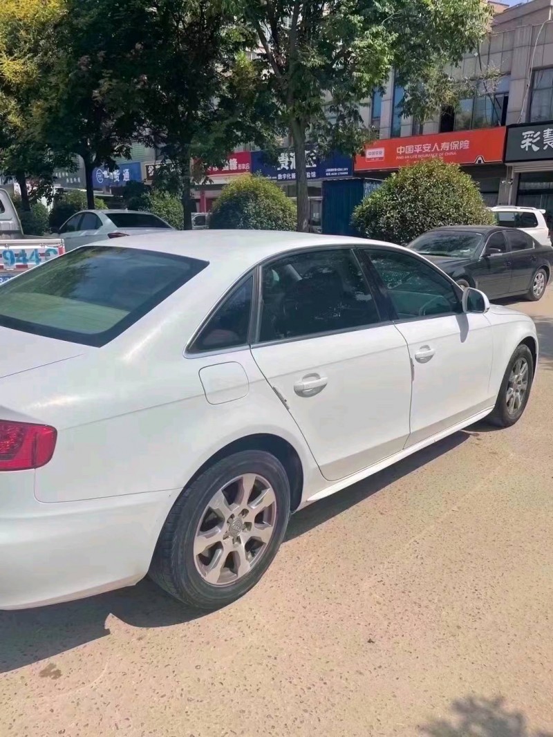 北京12年奥迪A4L6