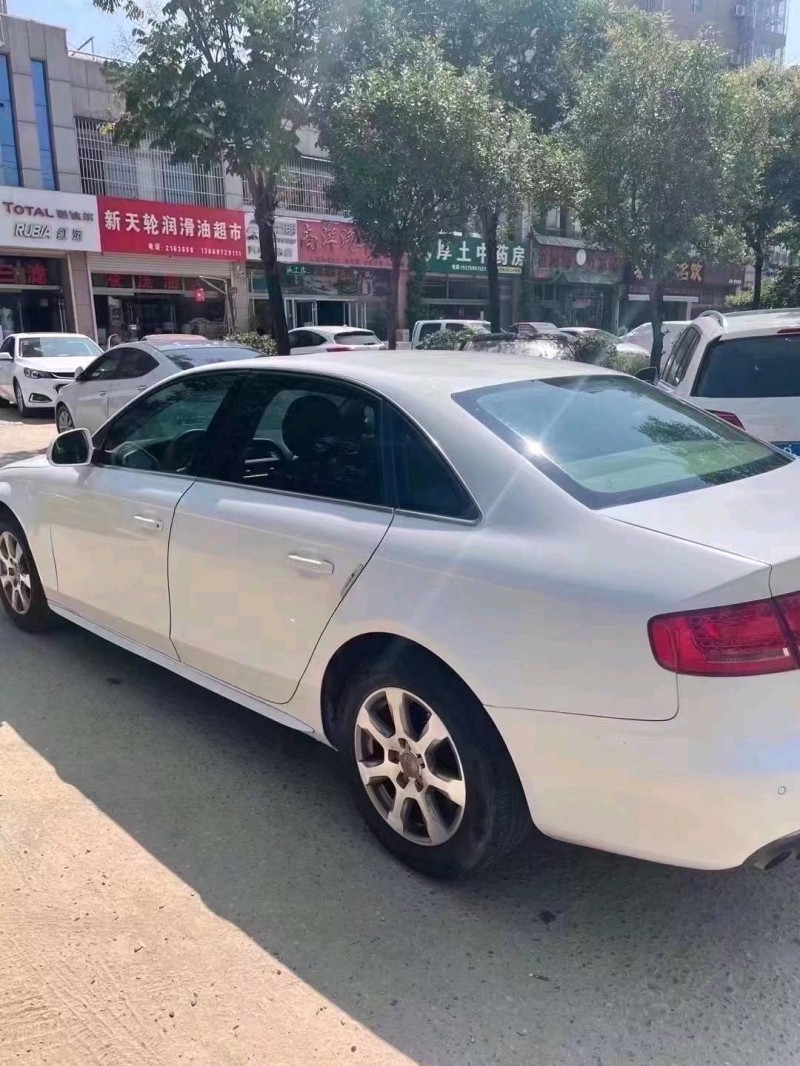 北京12年奥迪A4L7