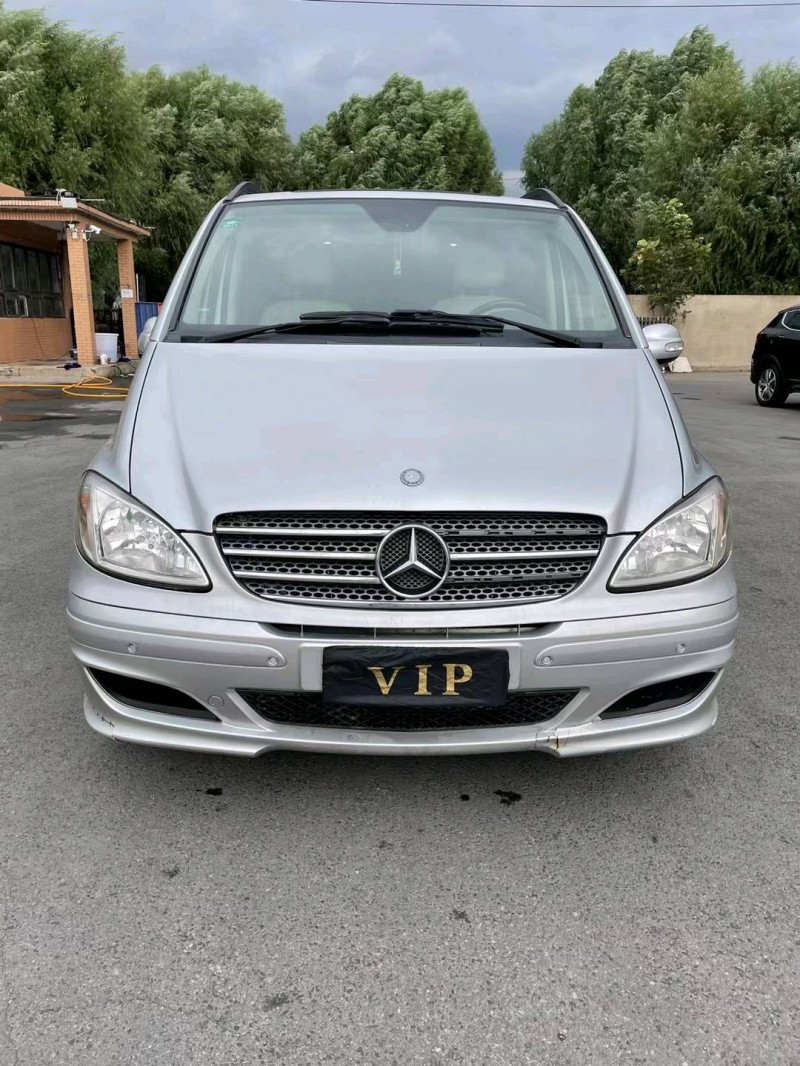 沈阳11年奔驰唯雅诺6