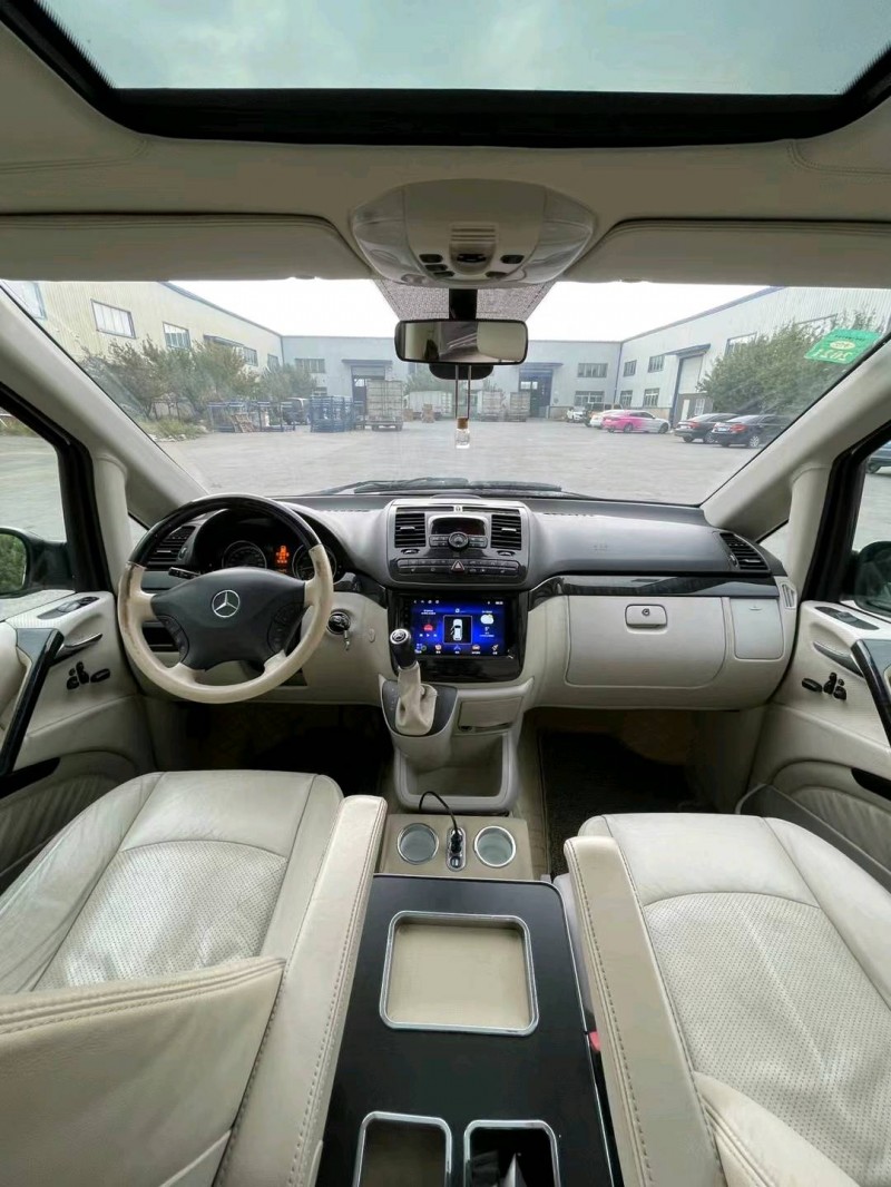 沈阳11年奔驰唯雅诺3