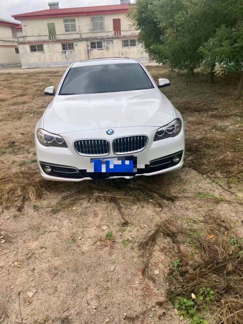 北京17年宝马5系1