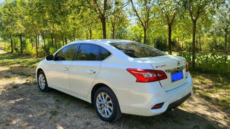 邯郸18年日产轩逸6