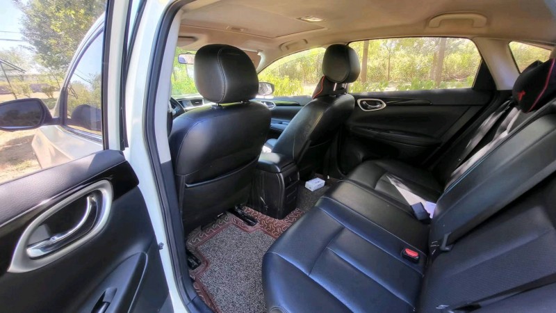 邯郸18年日产轩逸1