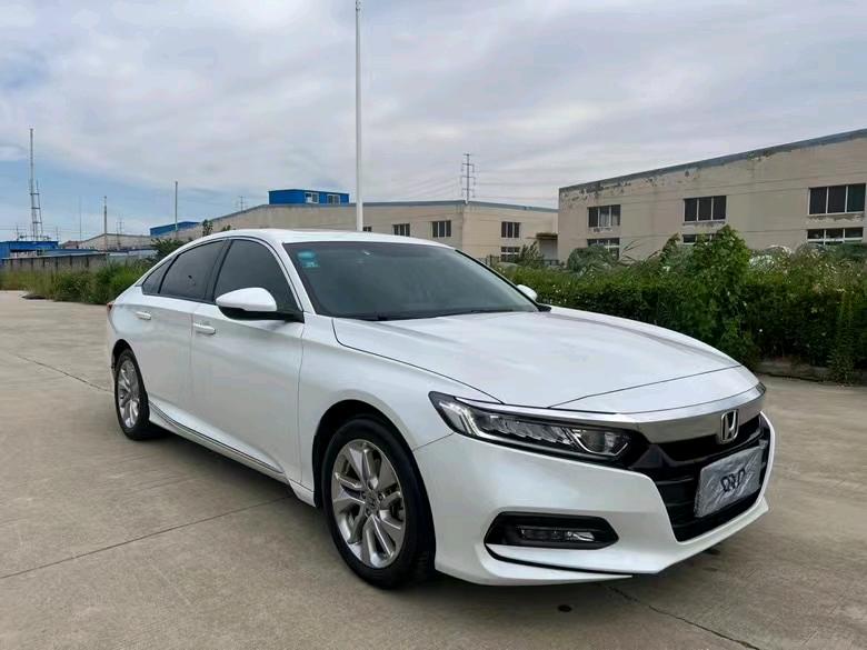 盐城20年本田雅阁2