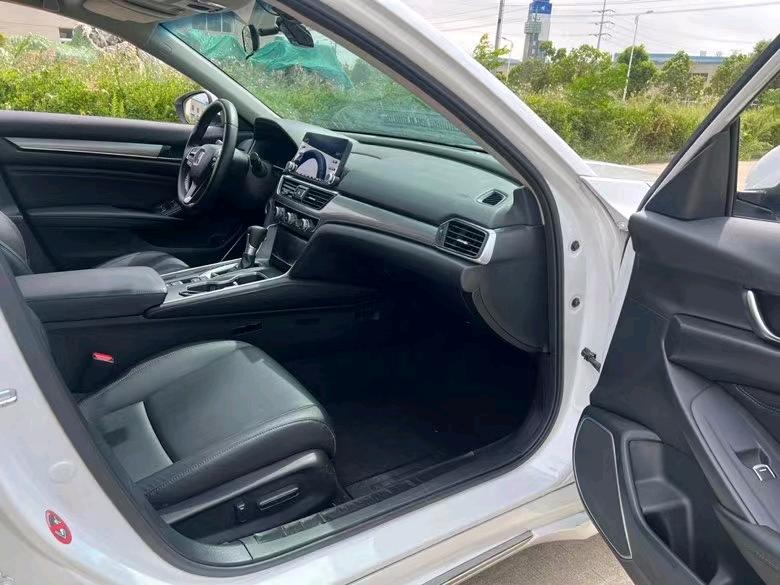 盐城20年本田雅阁6