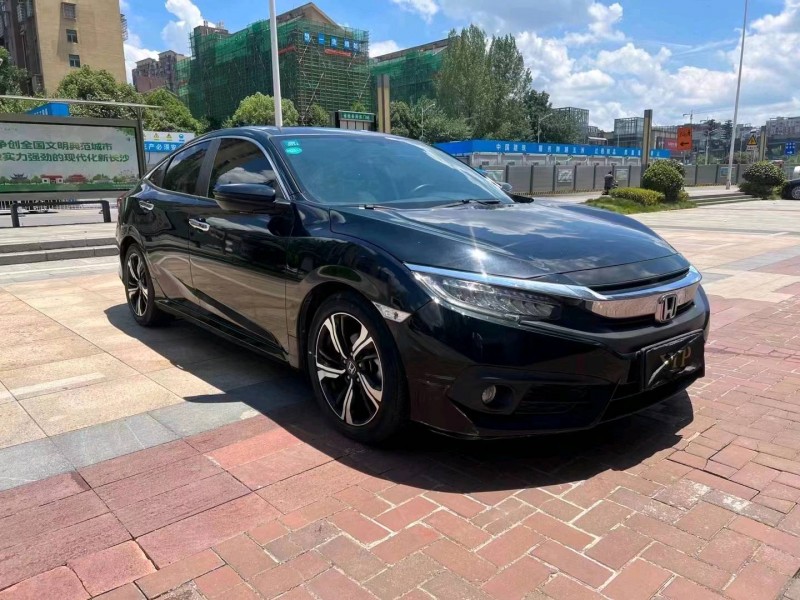衡阳18年本田思域3
