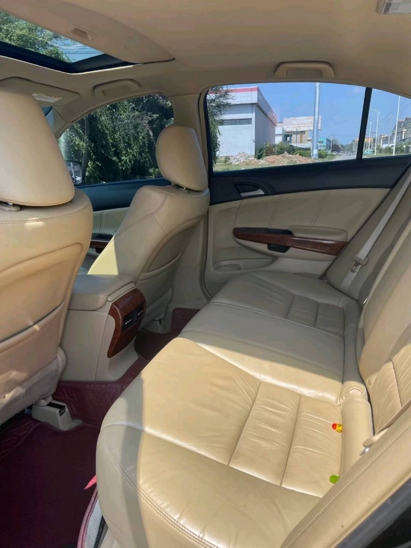 沈阳12年本田雅阁6