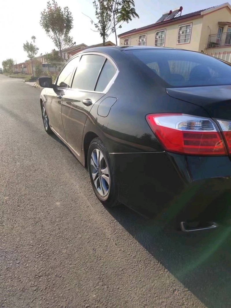 北京16年本田雅阁6