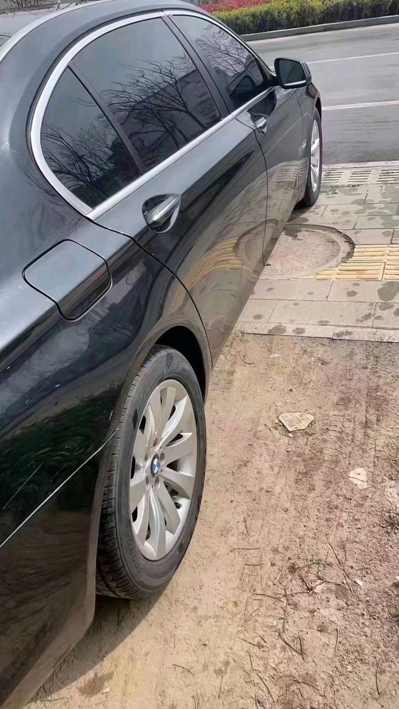 北京11年宝马7系4