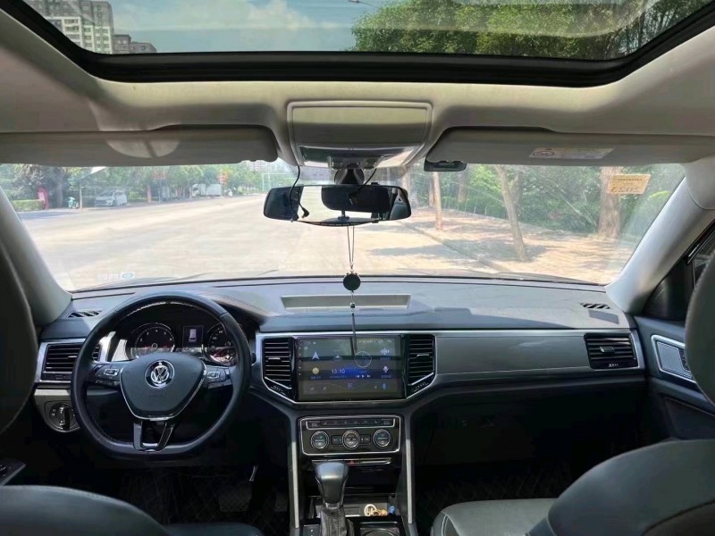 北京19年大众途昂8