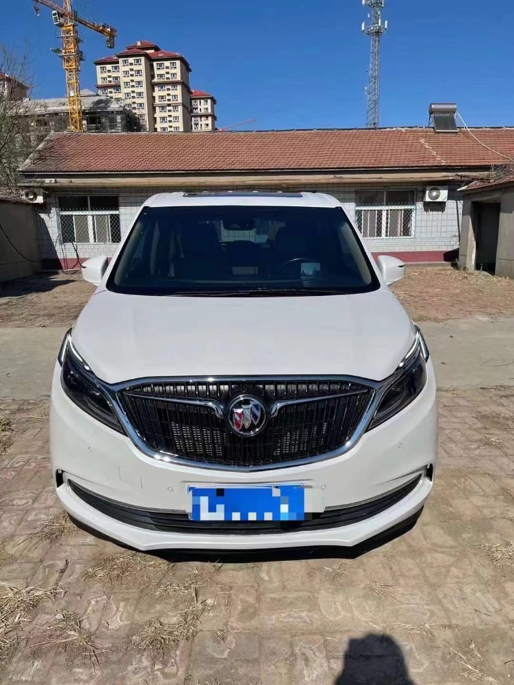 邢台17年别克GL81