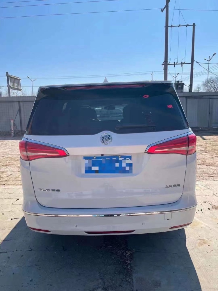 邢台17年别克GL84