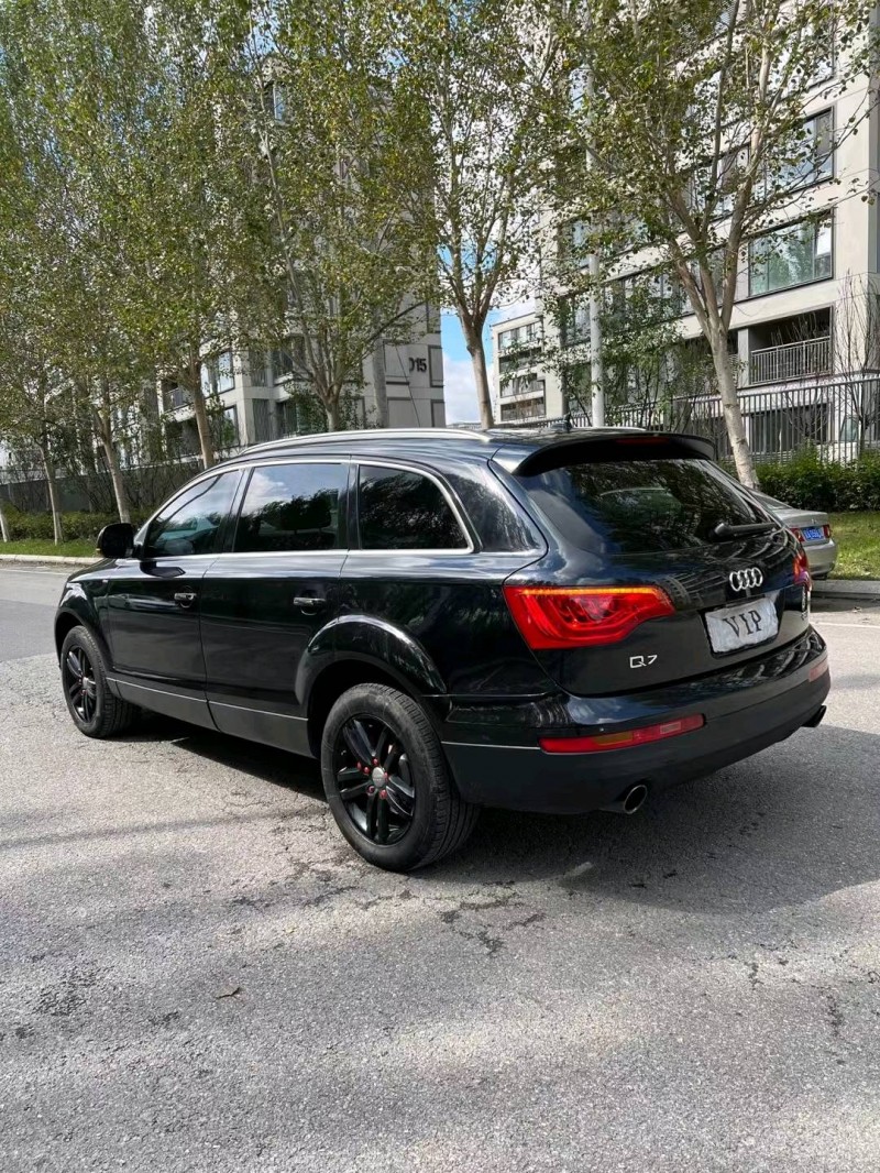 沈阳07年奥迪Q77