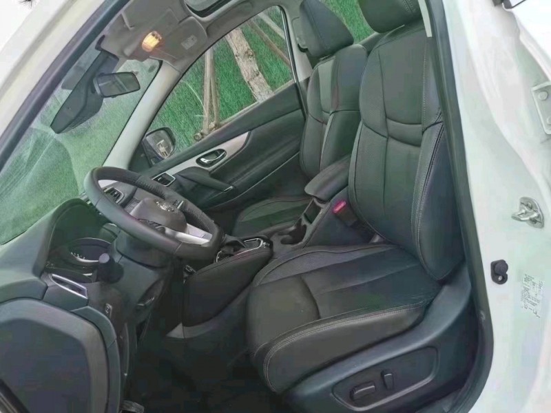 北京22年日产逍客8