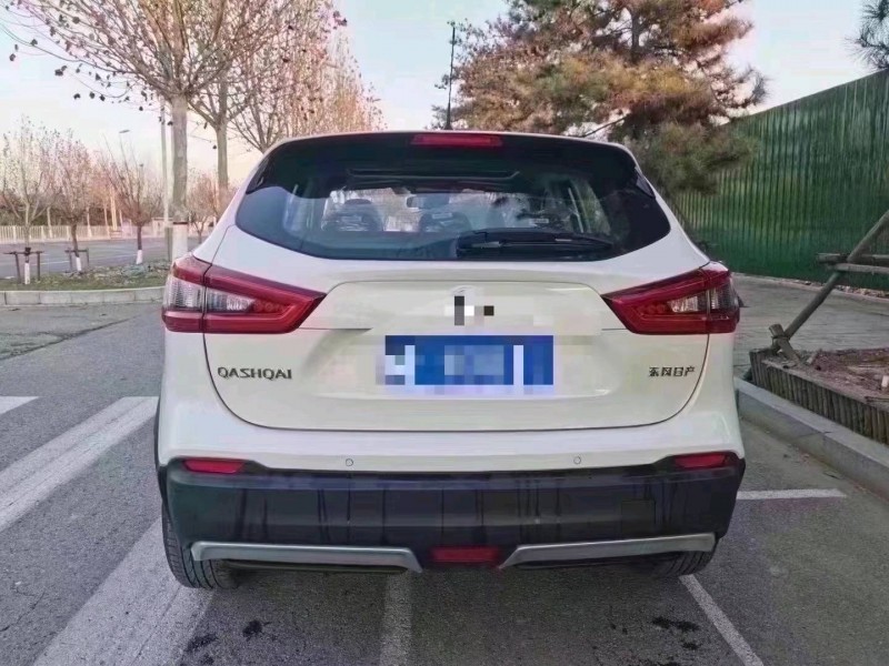 北京22年日产逍客9