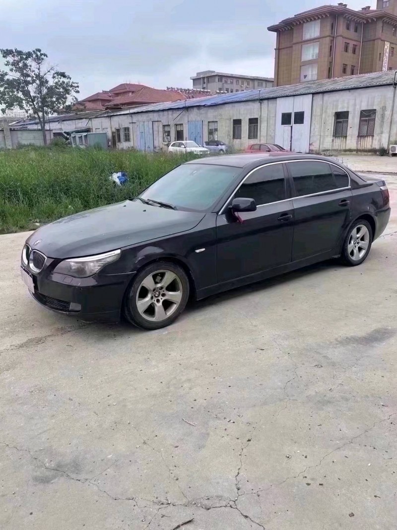 北京09年宝马5系2
