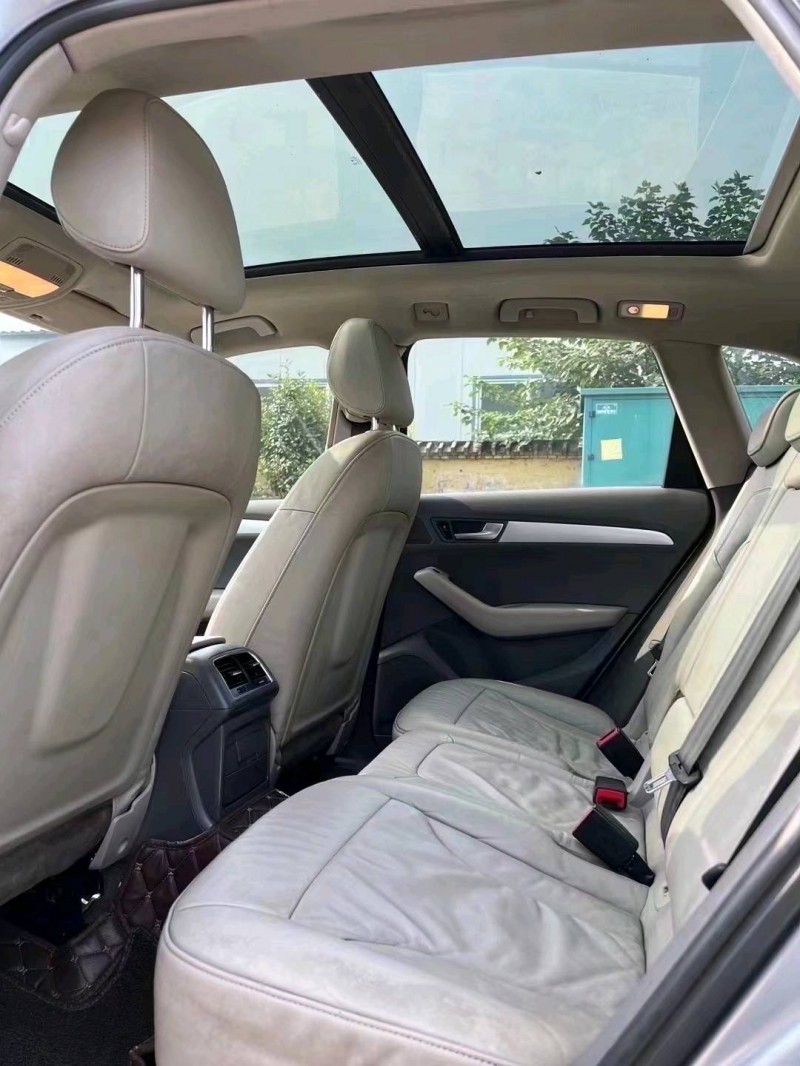 北京11年奥迪Q56