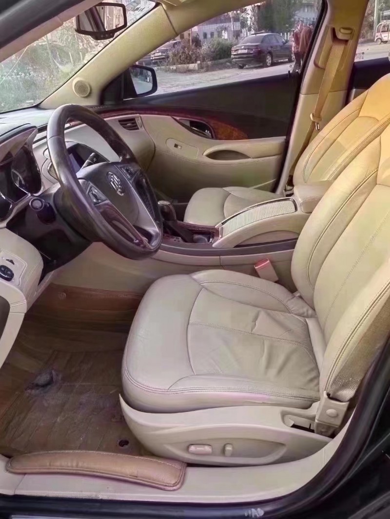 北京15年别克君越3