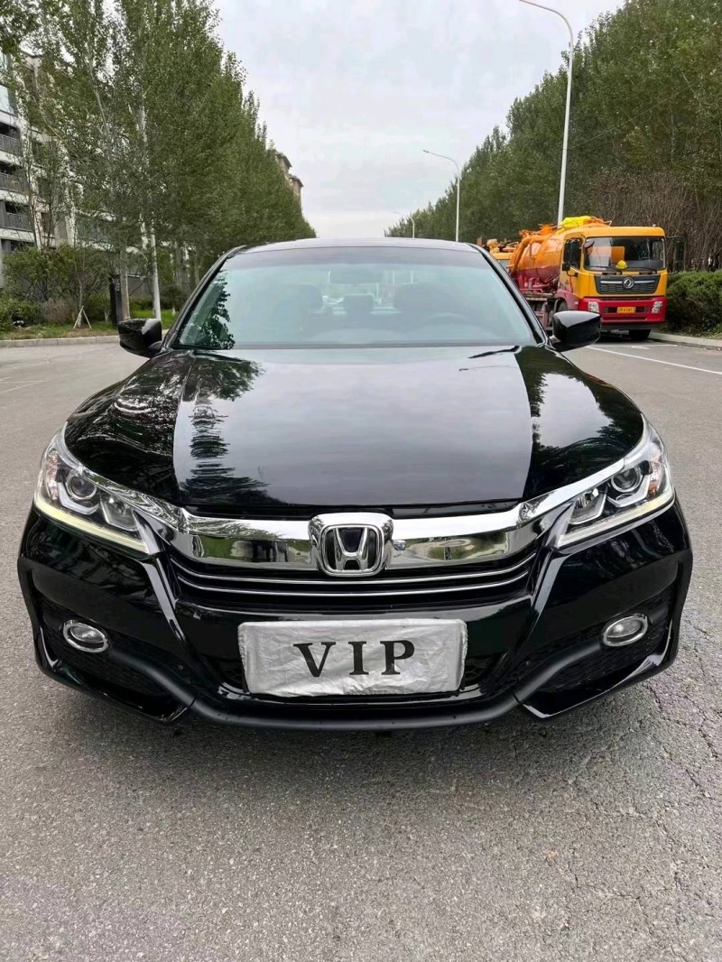 沈阳19年本田雅阁1