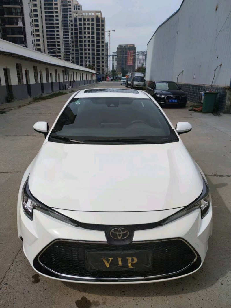 北京22年丰田雷凌7