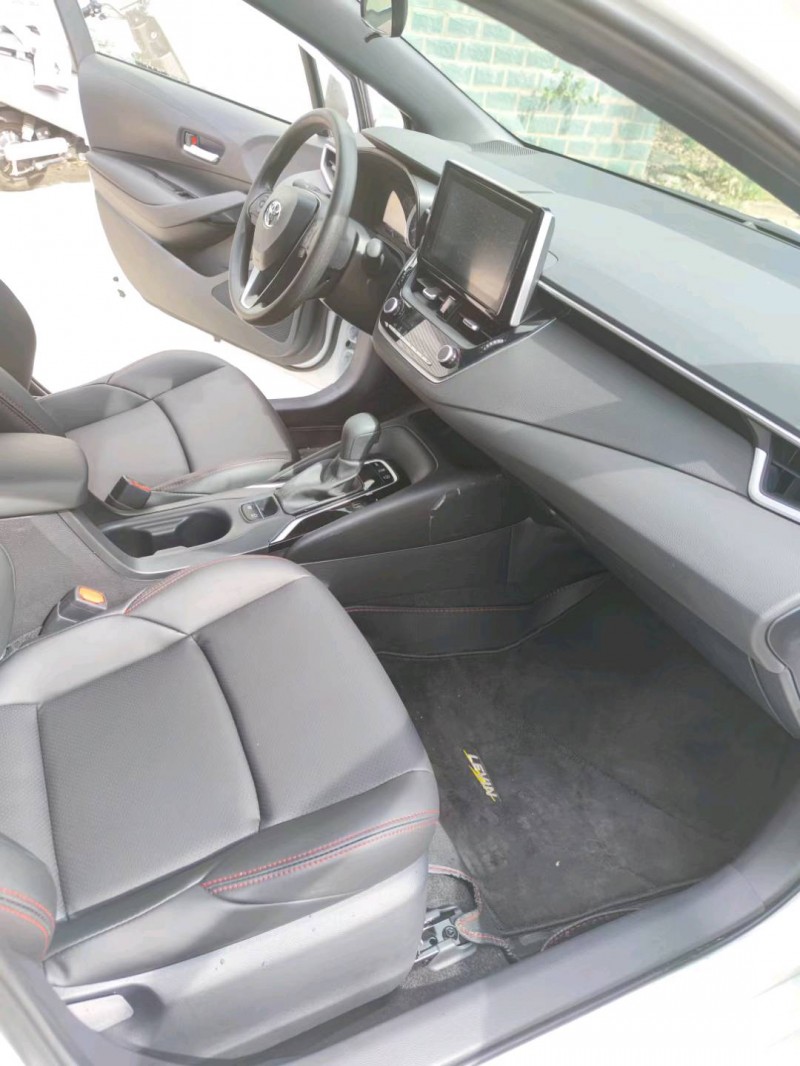 北京22年丰田雷凌2