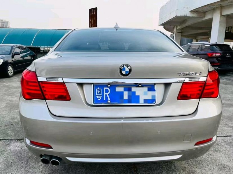东莞12年宝马7系9