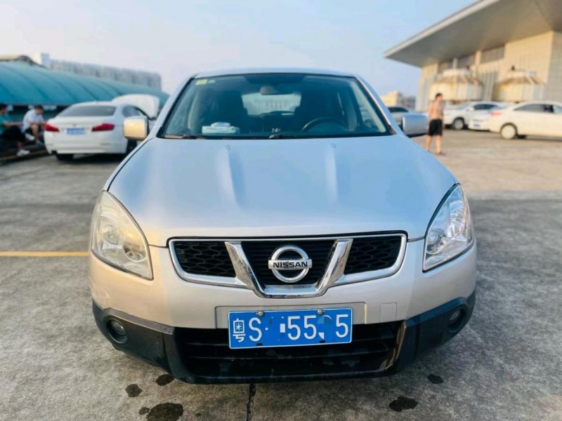 东莞11年日产逍客1