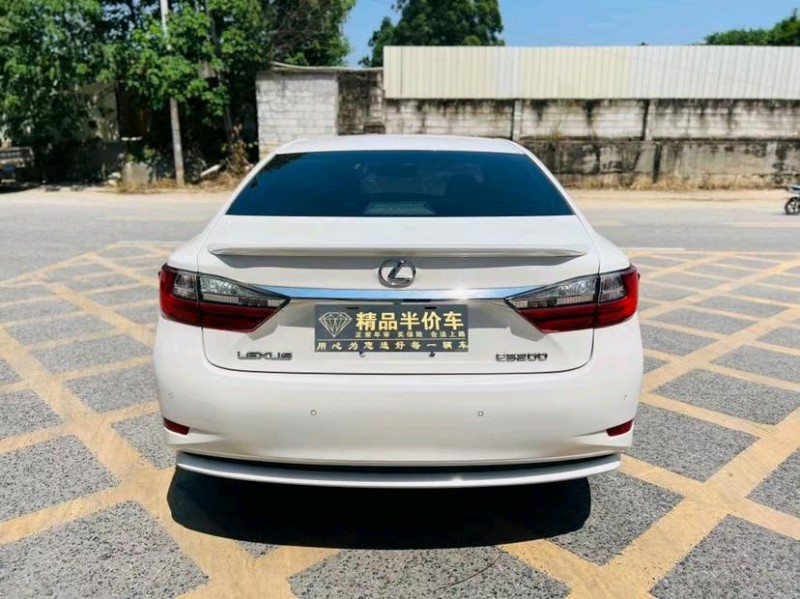 东莞16年雷克萨斯ES9