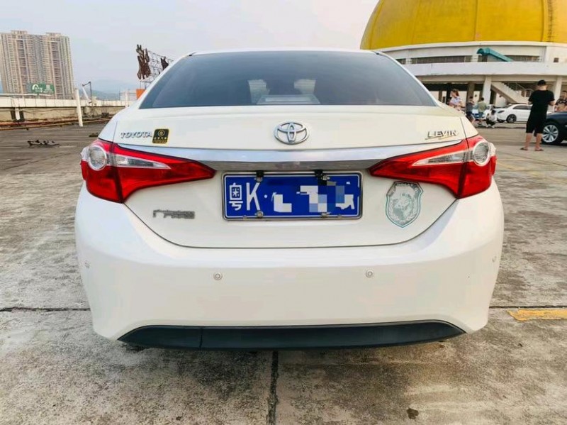 东莞16年丰田雷凌9