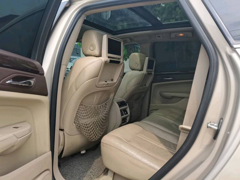 保定11年凯迪拉克SRX2