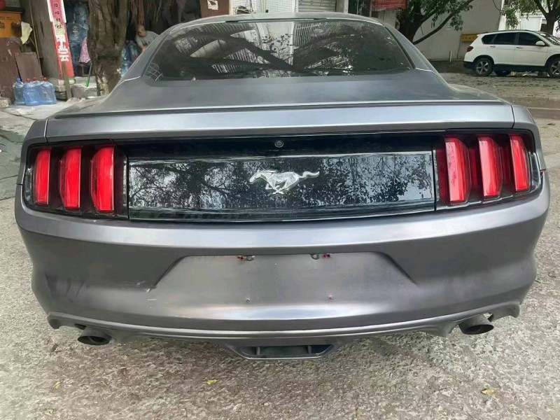 重庆16年福特野马5