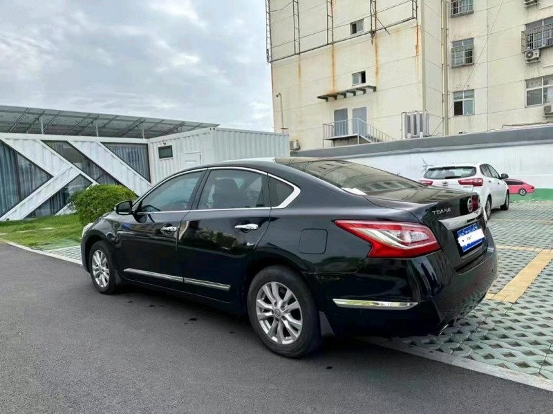 蘇州15年日產天籟2