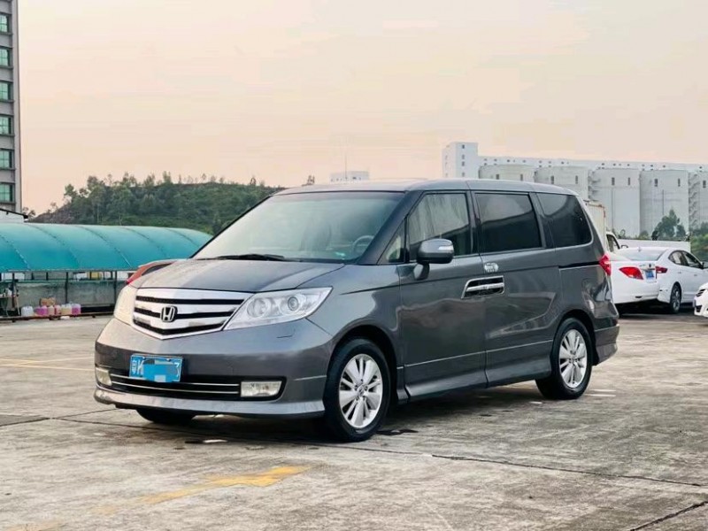 东莞14年本田艾力绅3