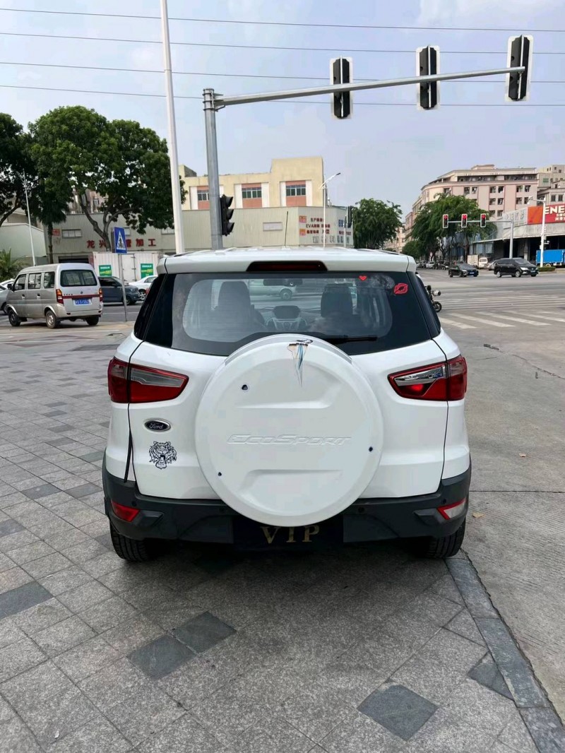 东莞13年福特翼搏9