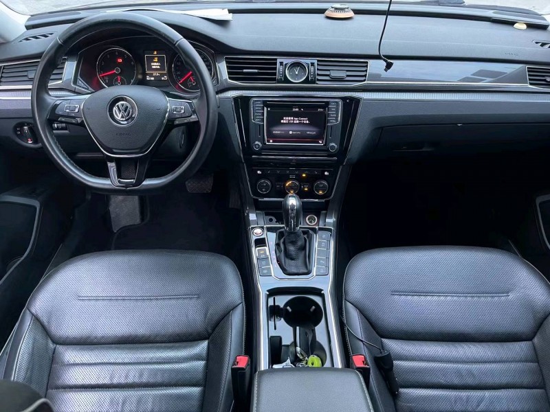 东莞17年大众帕萨特4