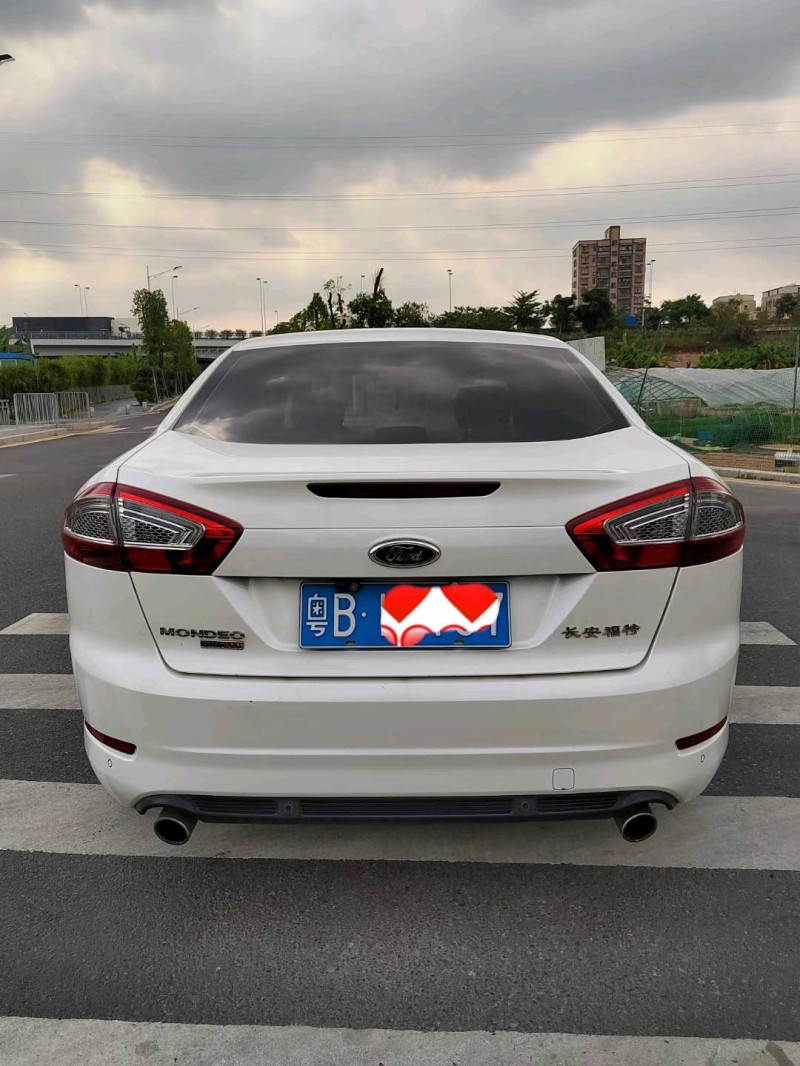 广州13年福特蒙迪欧9