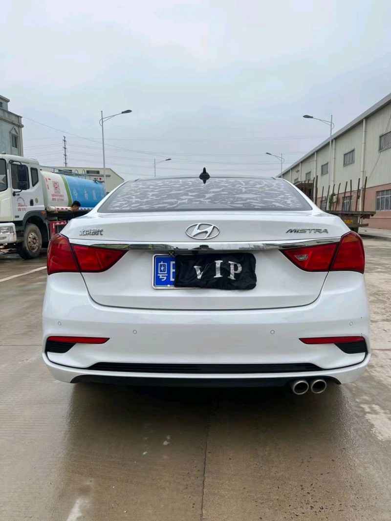 东莞19年现代名图9