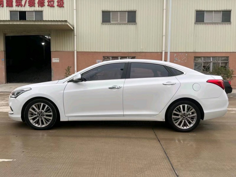 东莞19年现代名图8