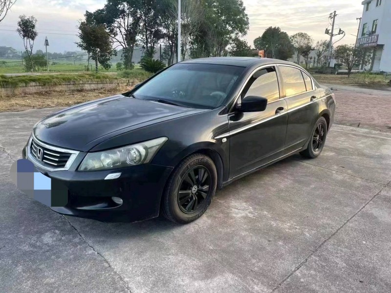 宜春08年本田雅阁3