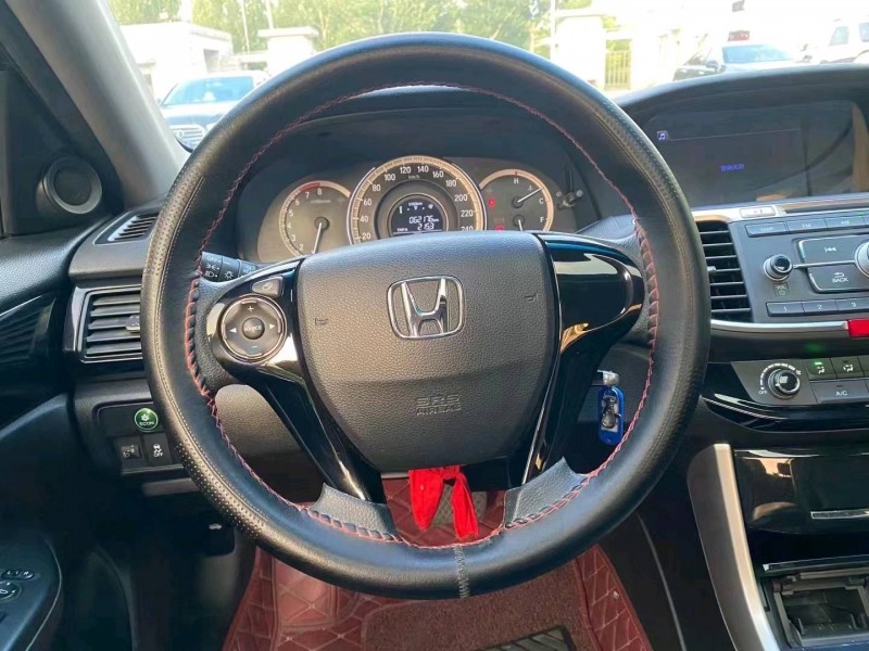 沈阳18年本田雅阁1