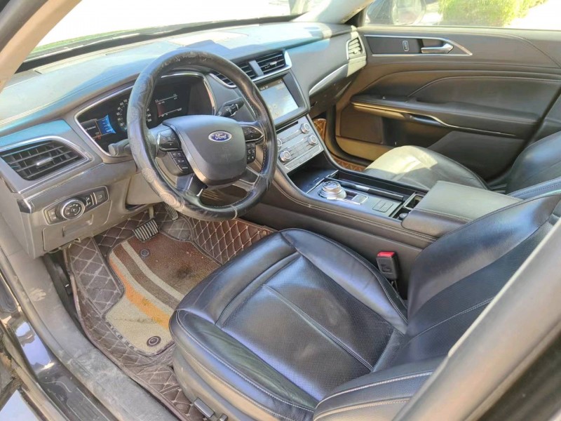 青岛16年福特金牛座6