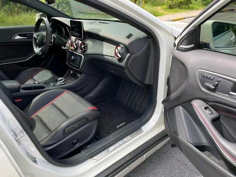 盐城16年奔驰GLA3