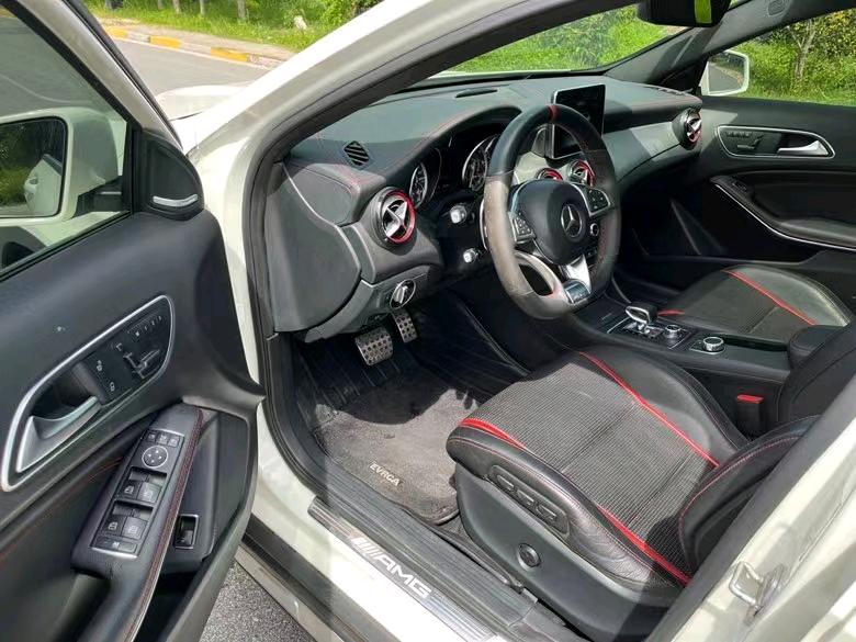 盐城16年奔驰GLA2