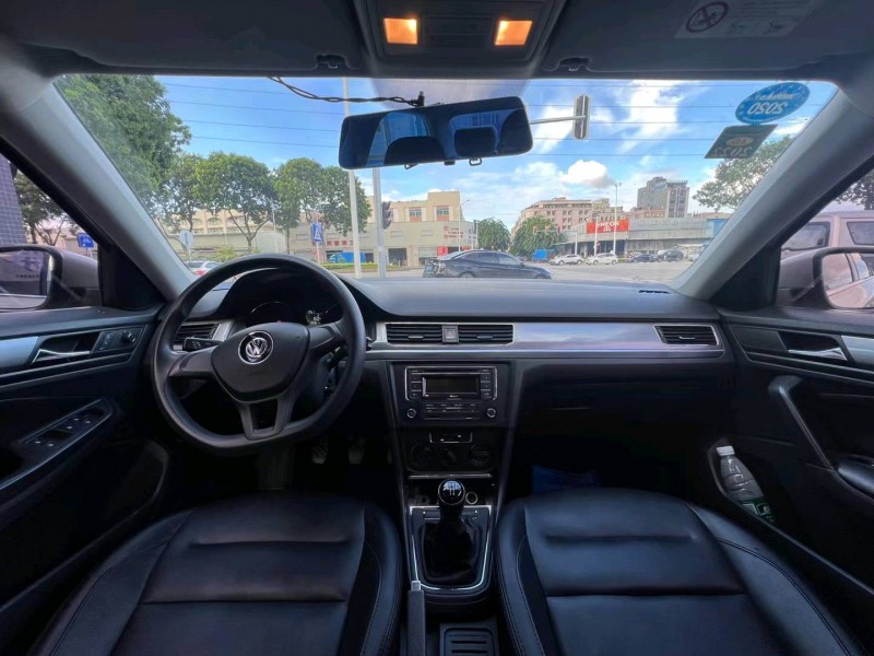 东莞18年大众宝来6