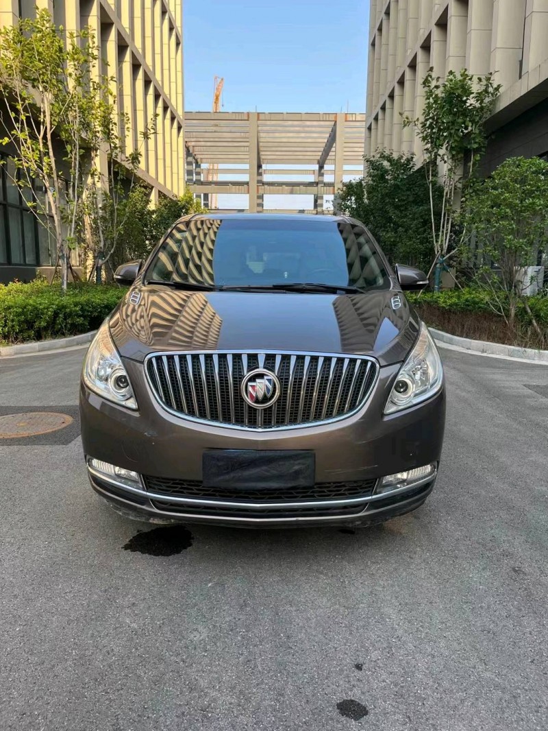 徐州16年别克GL81