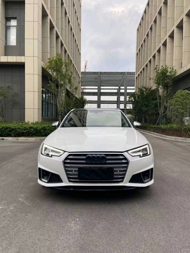 徐州19年奥迪A4L1