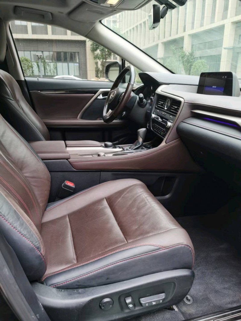 徐州18年雷克萨斯RX6