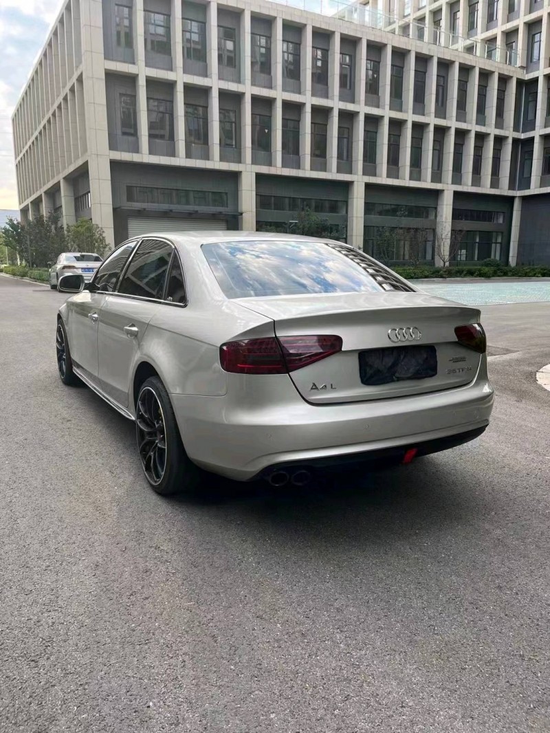 徐州16年奥迪A4L7